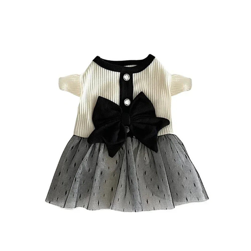 Dog Dress for Small Dogs Luxury Summer Puppy Clothes Bow Lace Dog Skirt Black White Dog T-Shirt Girls Dog Costume Chihuahua Vest